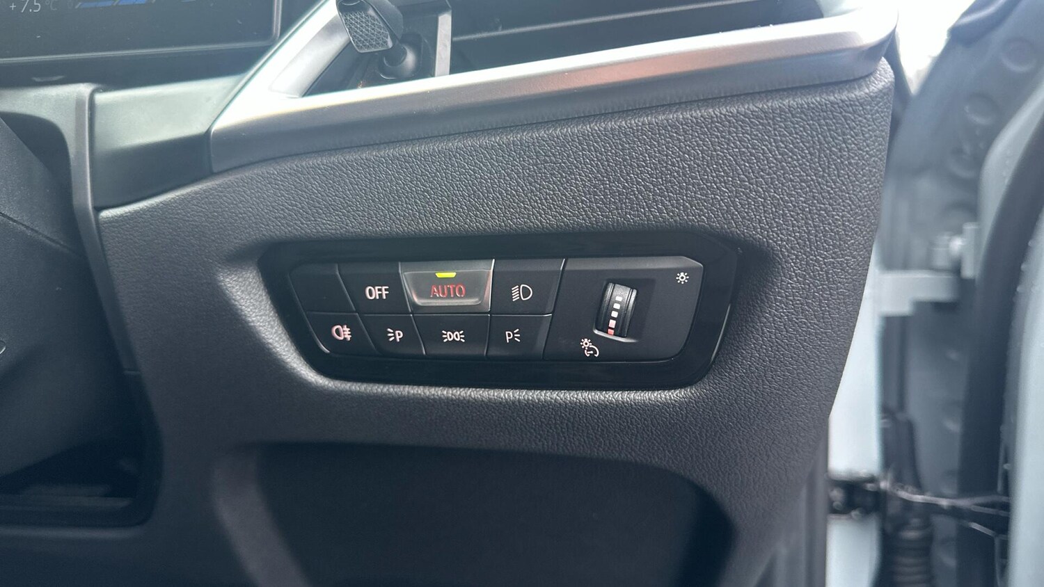 Used BMW 3 Series 2024 for sale - 77604862: Photo 45