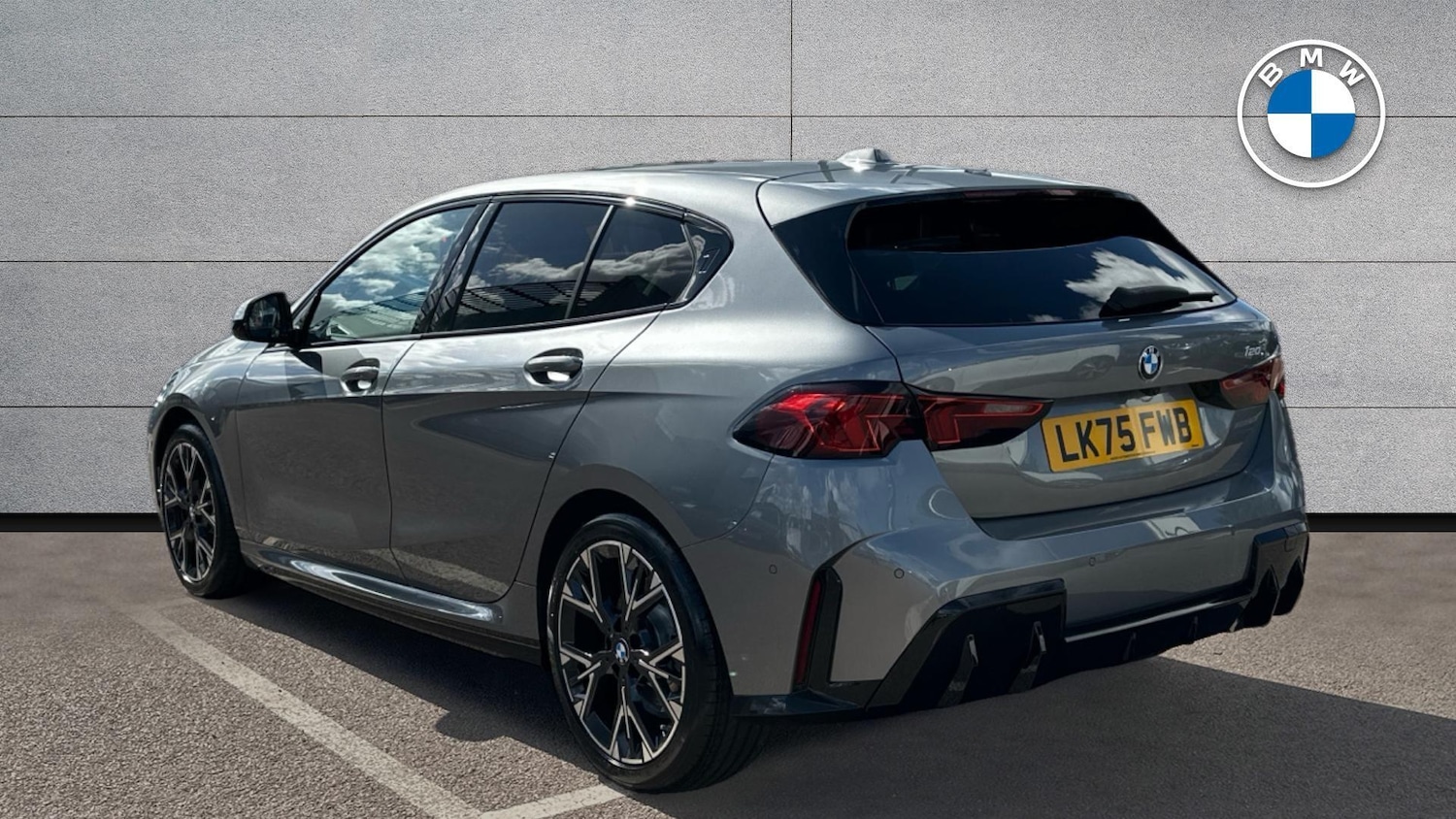 Used BMW 1 Series 2025 for sale - 77604644: Photo 2