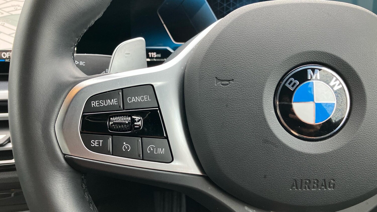 Used BMW 3 Series 2024 for sale - 77604861: Photo 17