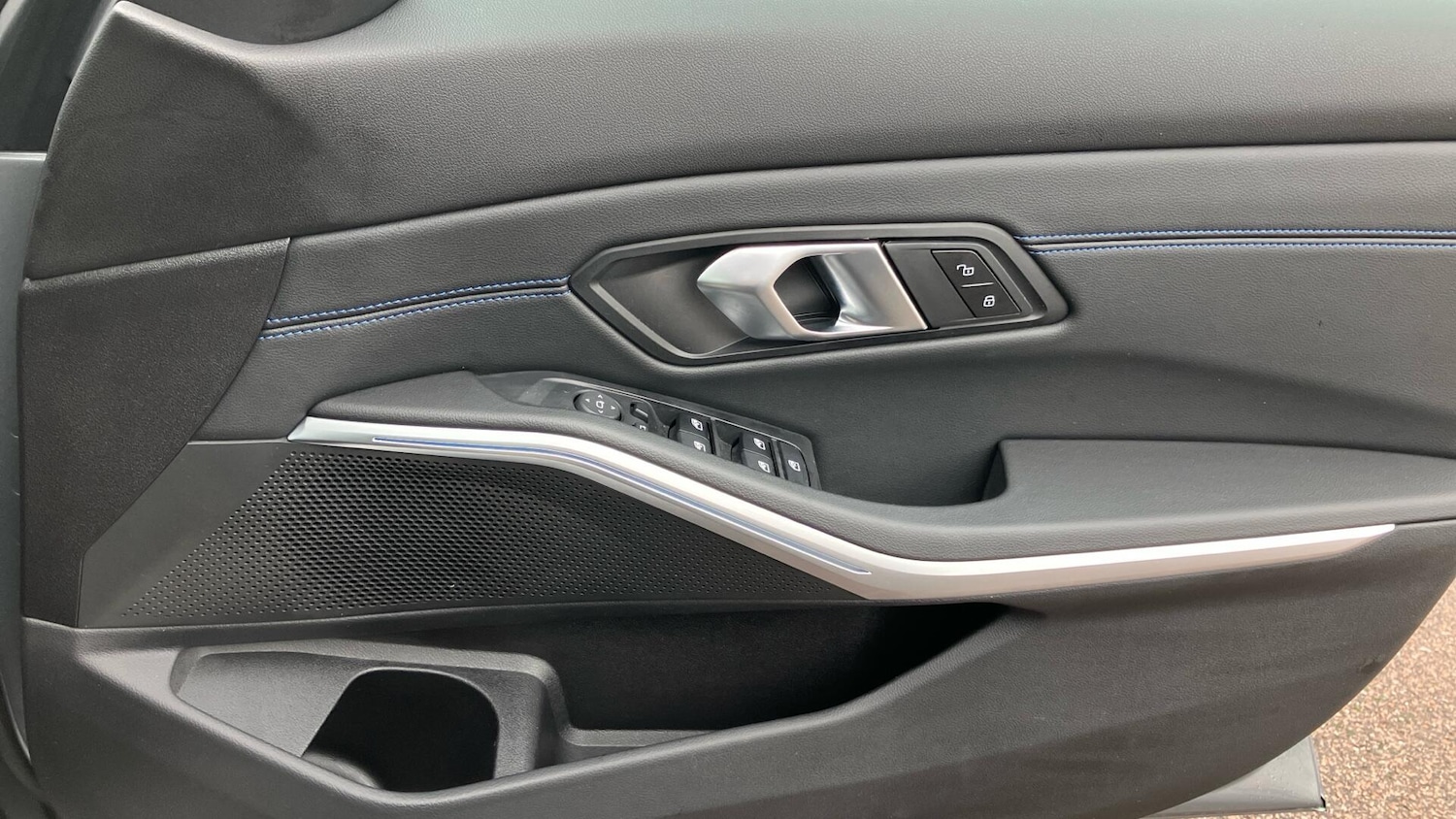 Used BMW 3 Series 2024 for sale - 77604861: Photo 20