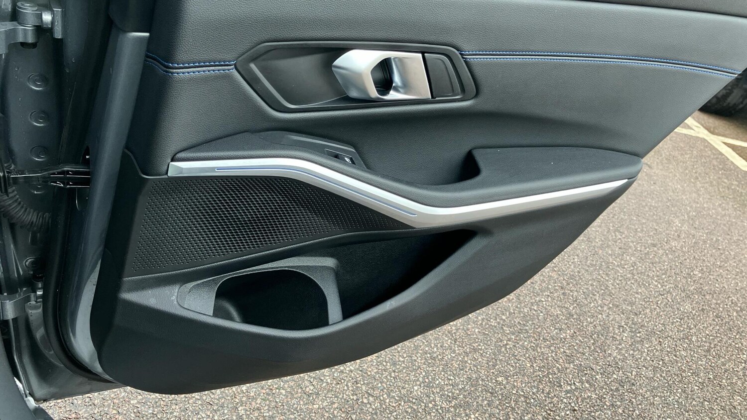 Used BMW 3 Series 2024 for sale - 77604861: Photo 45