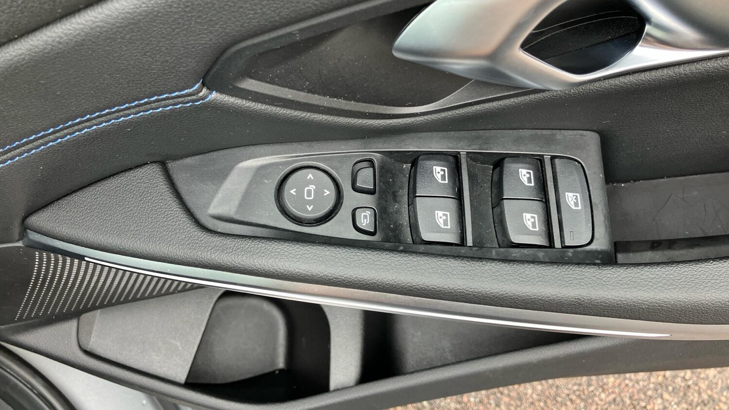 Used BMW 3 Series 2024 for sale - 77604861: Photo 46