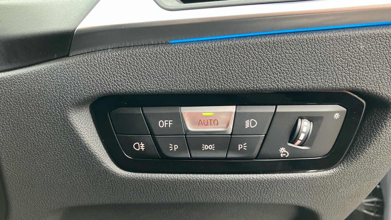 Used BMW 3 Series 2024 for sale - 77604861: Photo 47