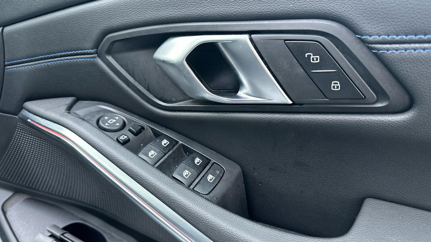 Used BMW 3 Series 2024 for sale - 77632988: Photo 35