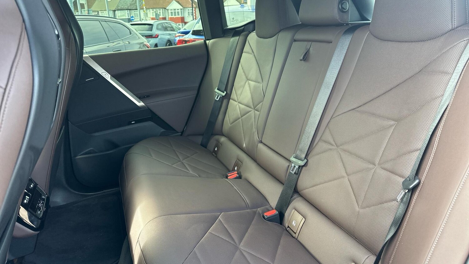 Used BMW iX 2024 for sale - 78046904: Photo 12