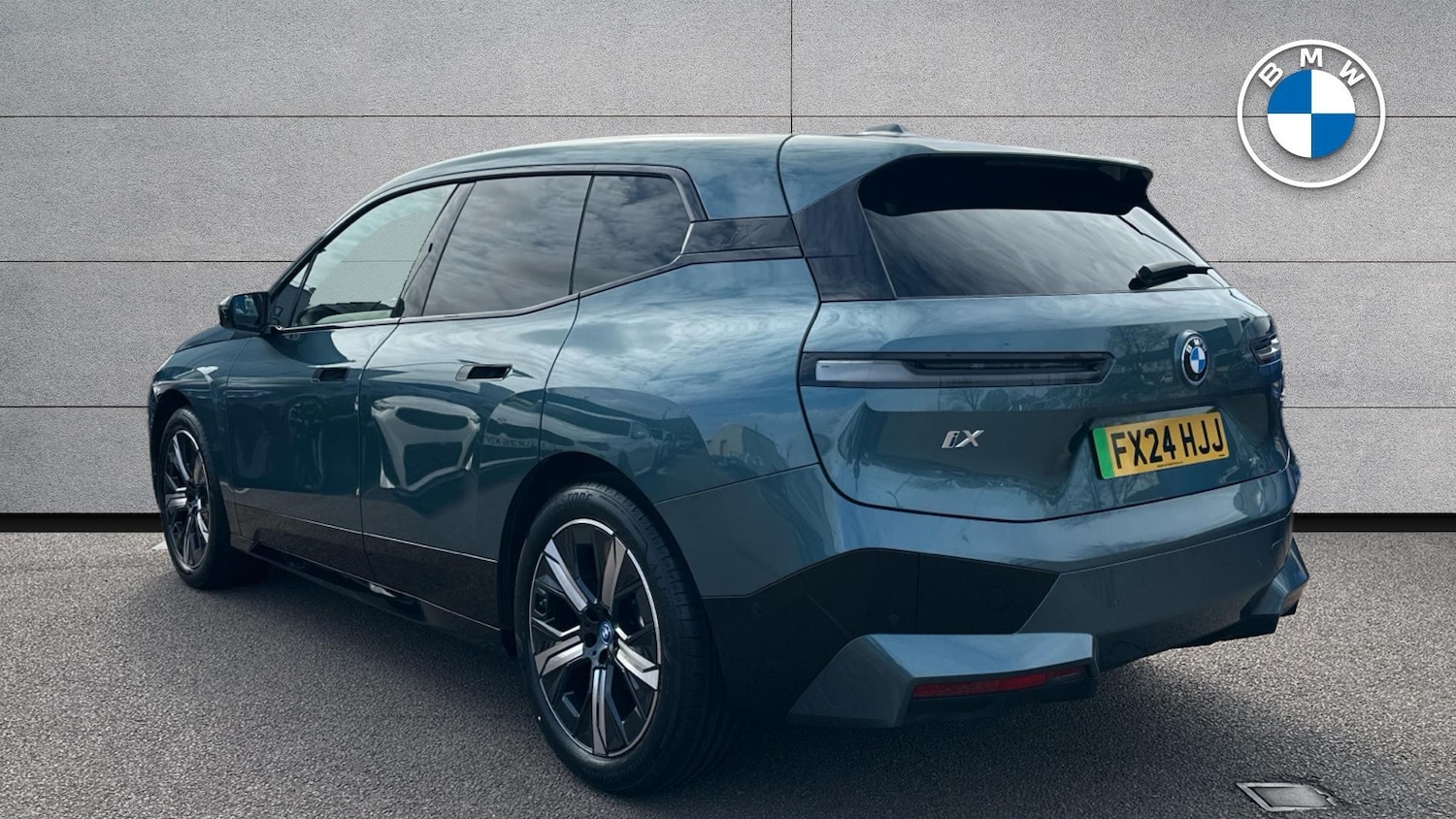 Used BMW iX 2024 for sale - 78046904: Photo 2