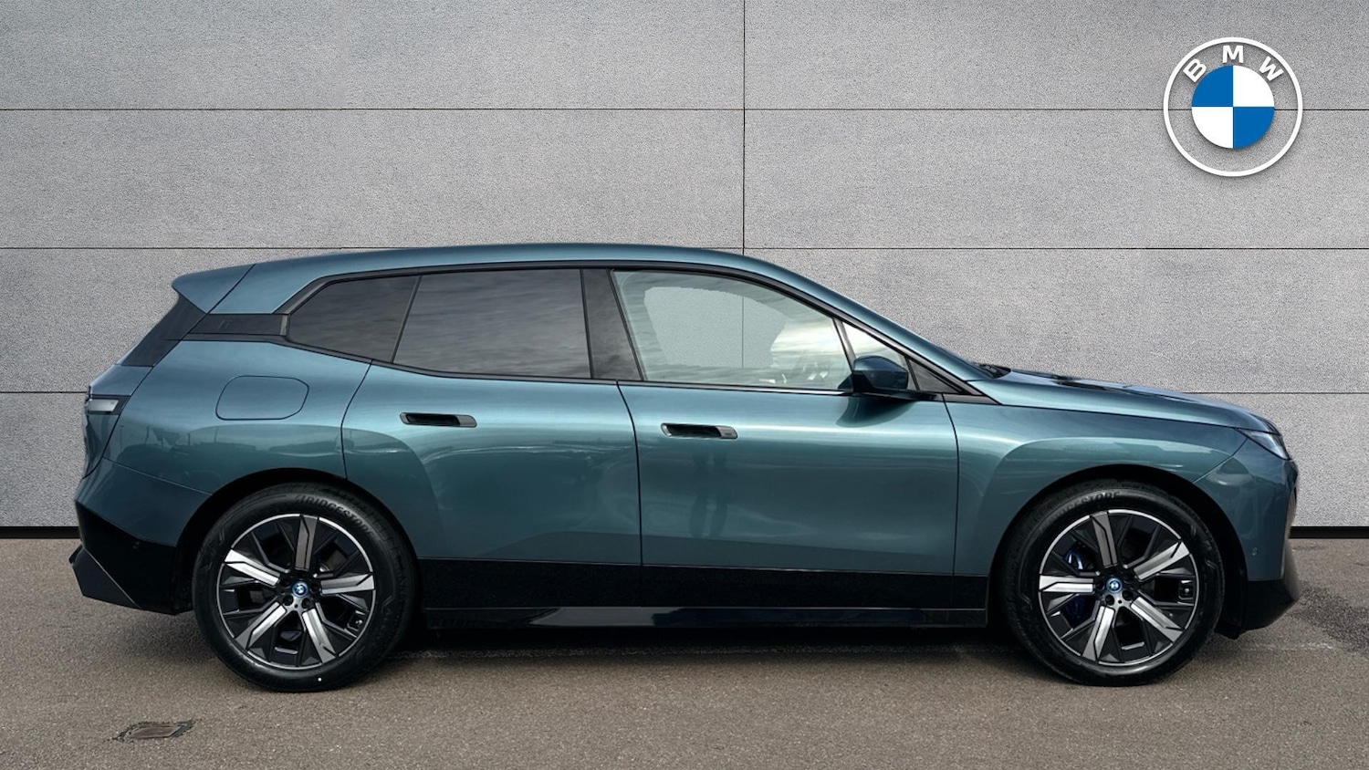 Used BMW iX 2024 for sale - 78046904: Photo 3
