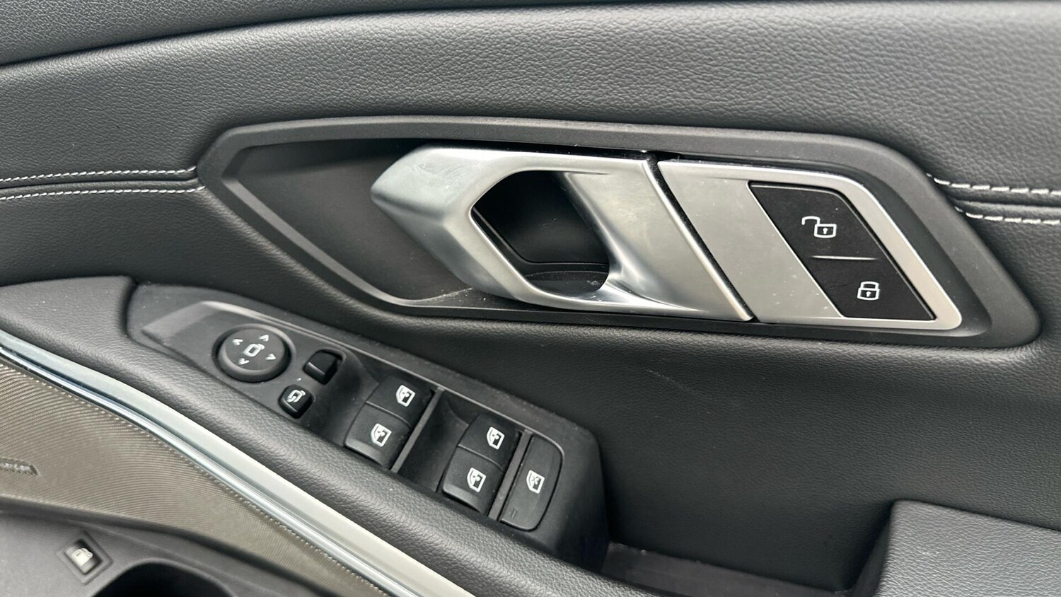 Used BMW 3 Series 2023 for sale - 77604799: Photo 25