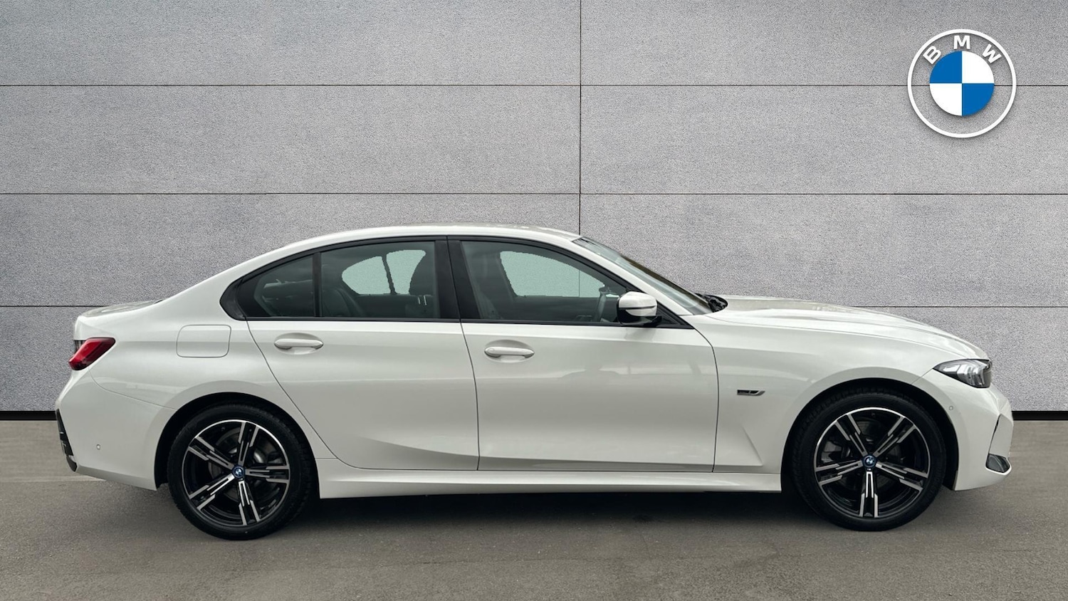 Used BMW 3 Series 2023 for sale - 77604799: Photo 3