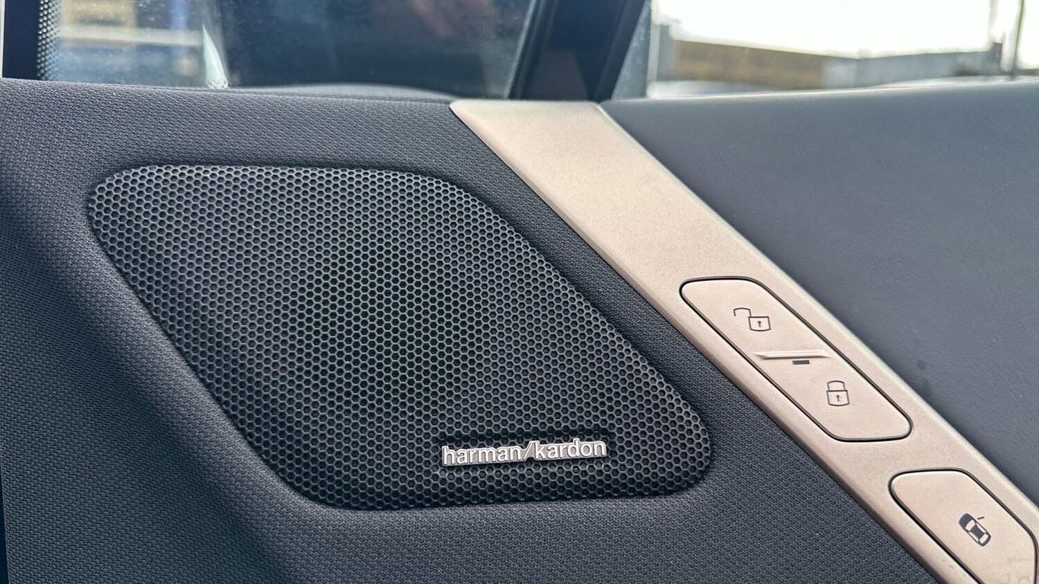 Used BMW iX 2022 for sale - 78072930: Photo 20