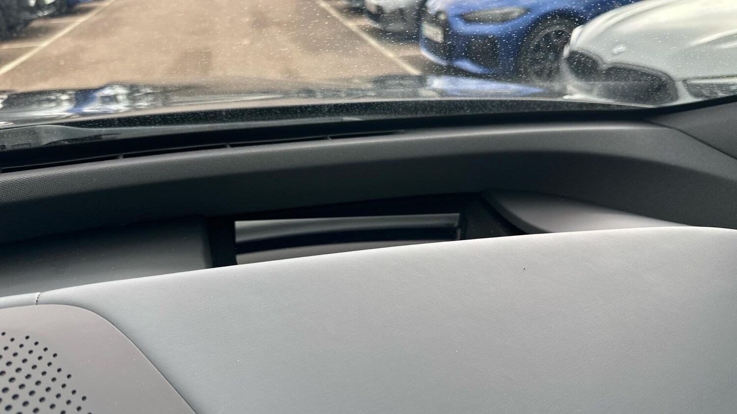 Used BMW iX 2022 for sale - 78072930: Photo 25