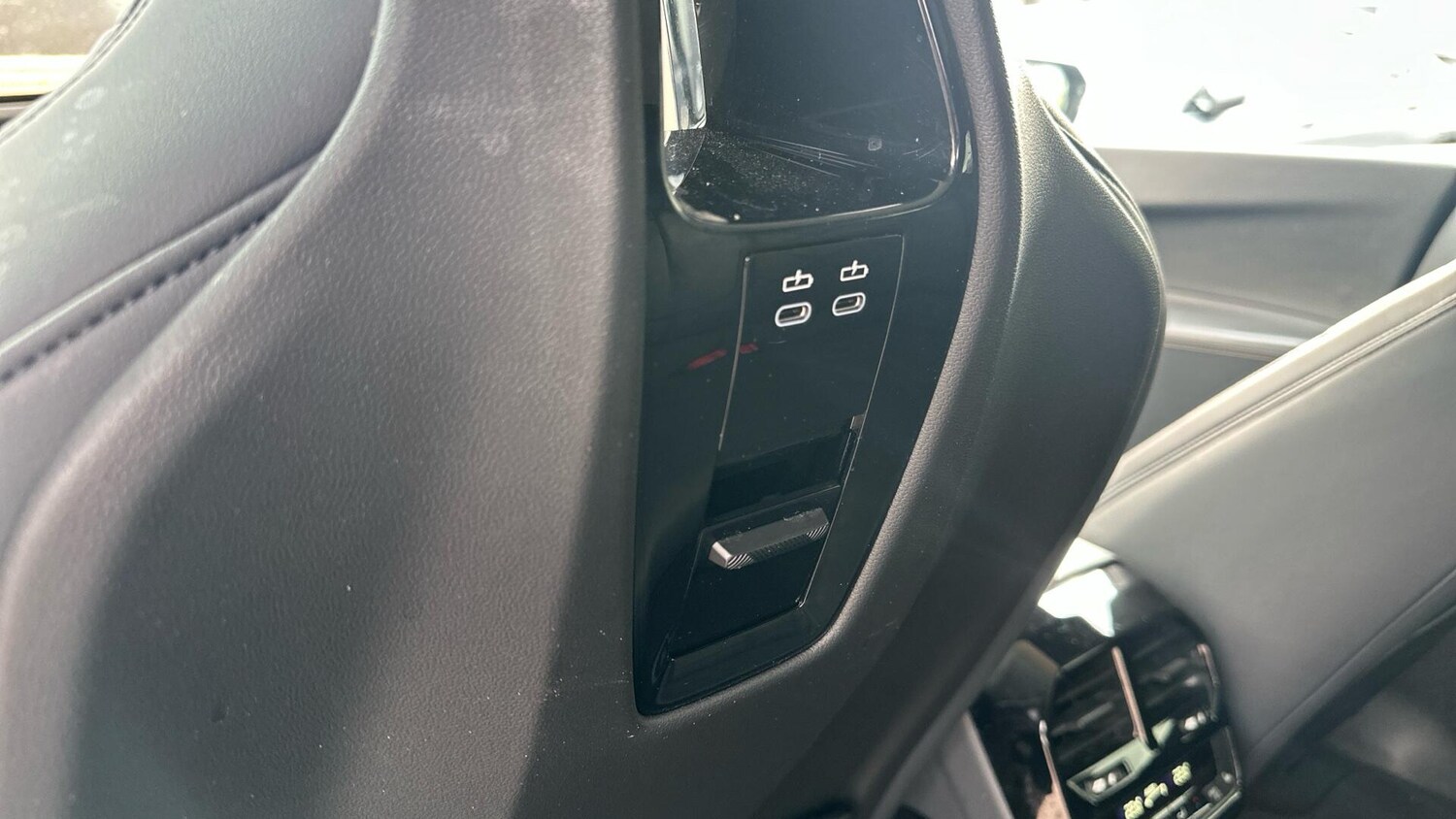 Used BMW iX 2022 for sale - 78072930: Photo 41