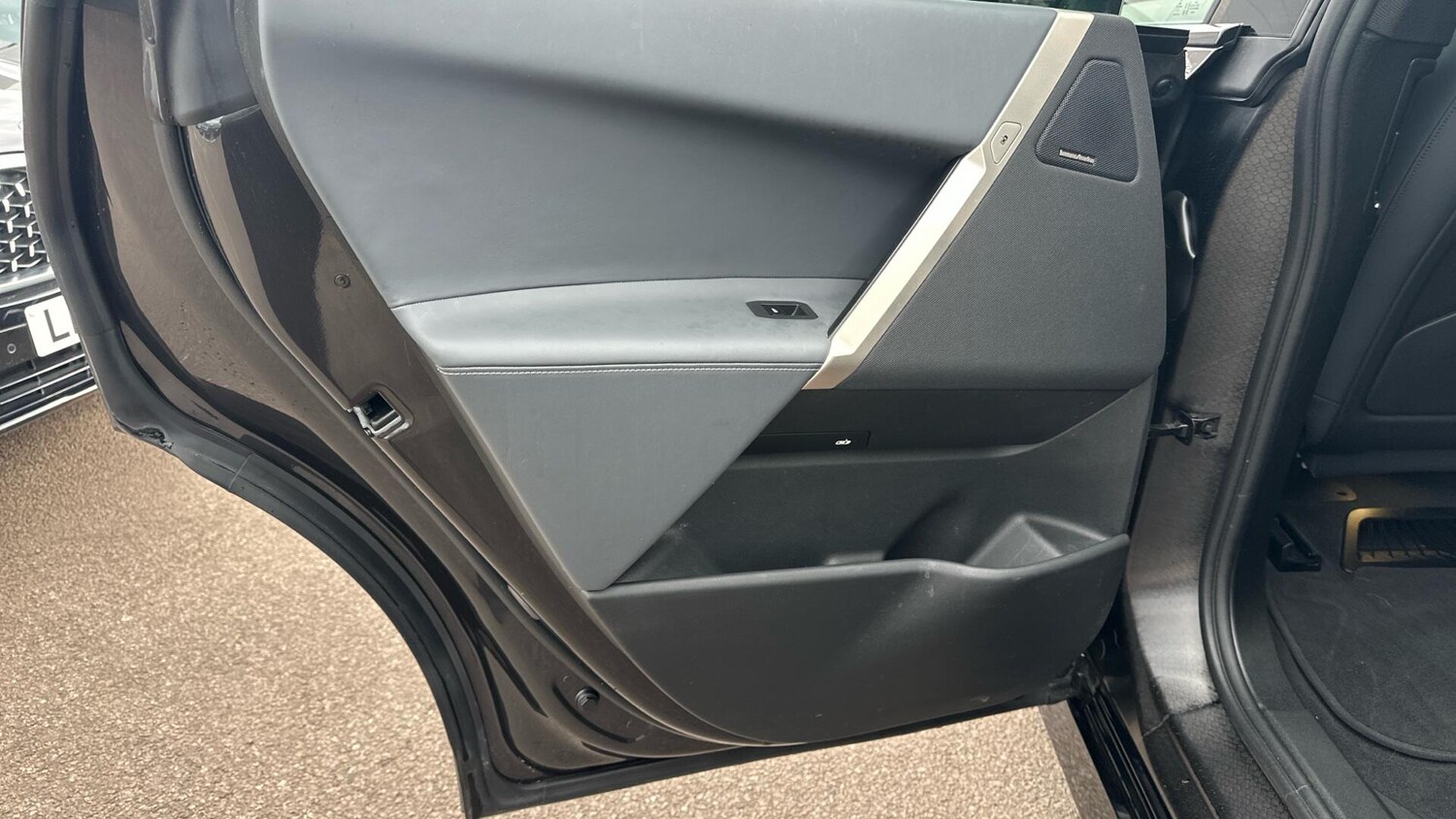 Used BMW iX 2022 for sale - 78072930: Photo 44