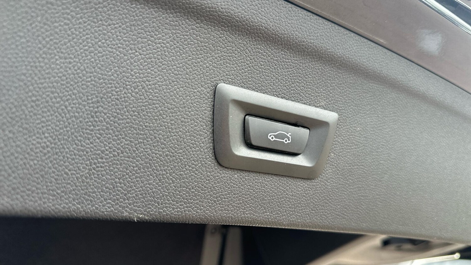 Used BMW iX 2022 for sale - 78072930: Photo 49