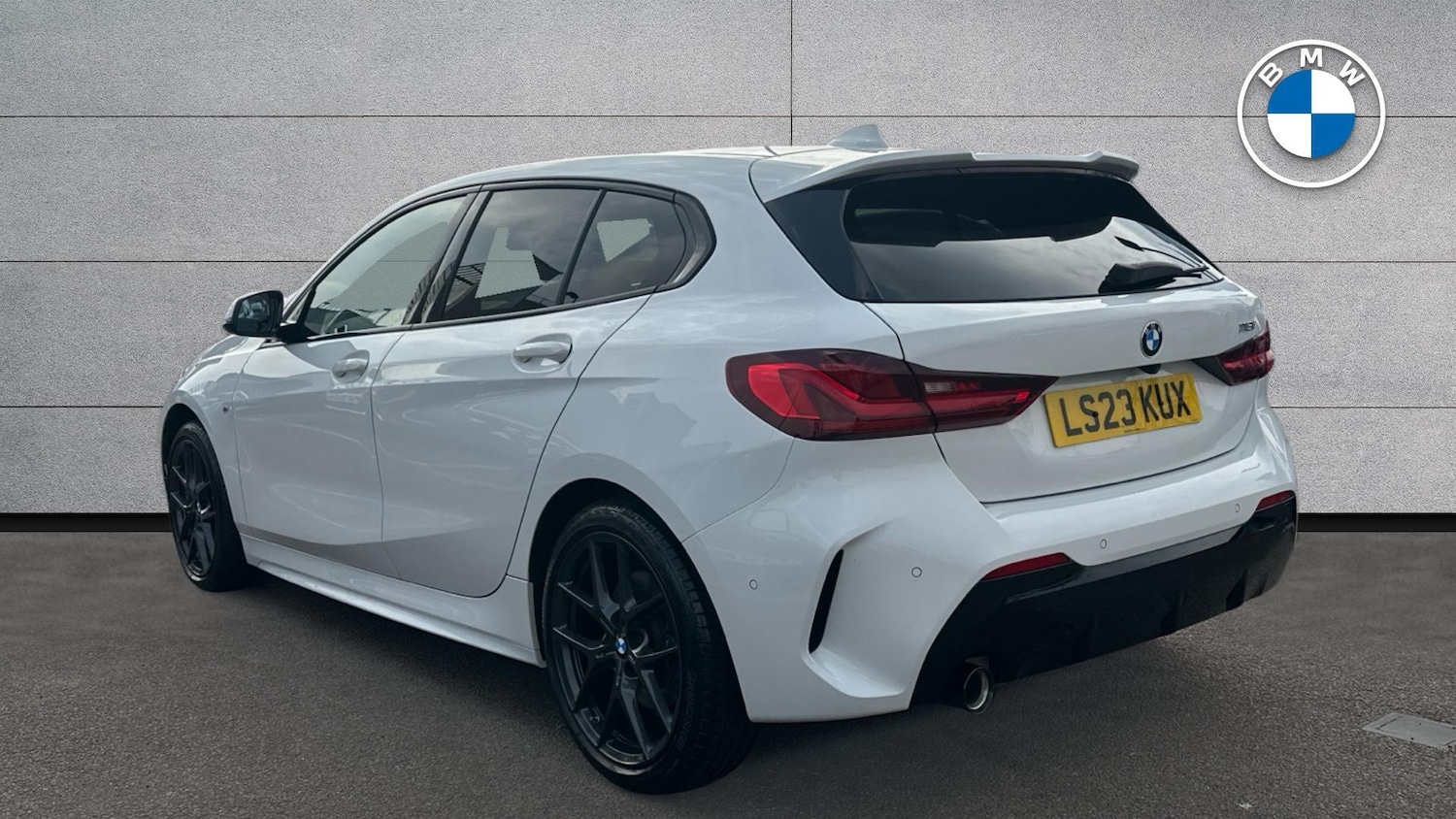 Used BMW 1 Series 2023 for sale - 78072937: Photo 2