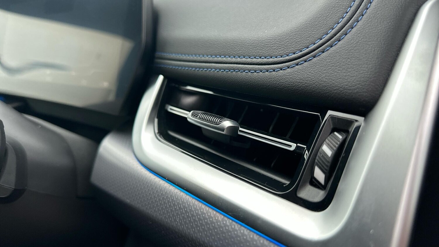 Used BMW iX1 2025 for sale - 77604831: Photo 49