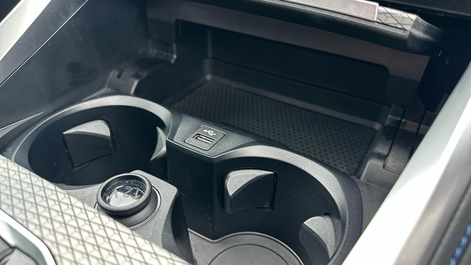 Used BMW i4 2022 for sale - 77852959: Photo 23