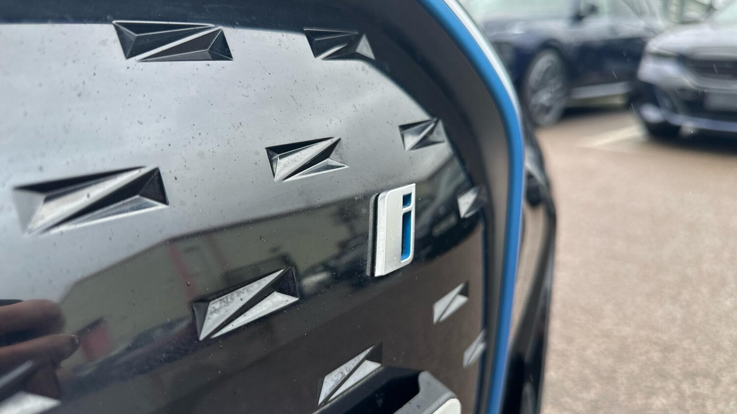 Used BMW i4 2022 for sale - 77852959: Photo 37