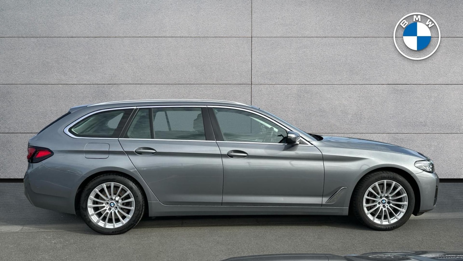 Used BMW 5 Series 2023 for sale - 78047462: Photo 3