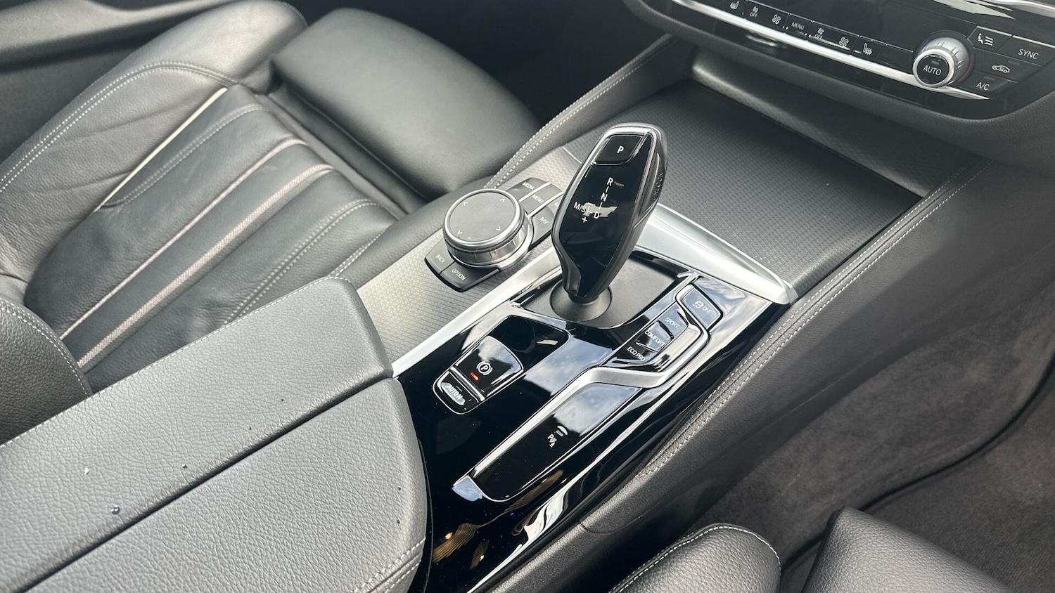 Used BMW 5 Series 2022 for sale - 77646187: Photo 10