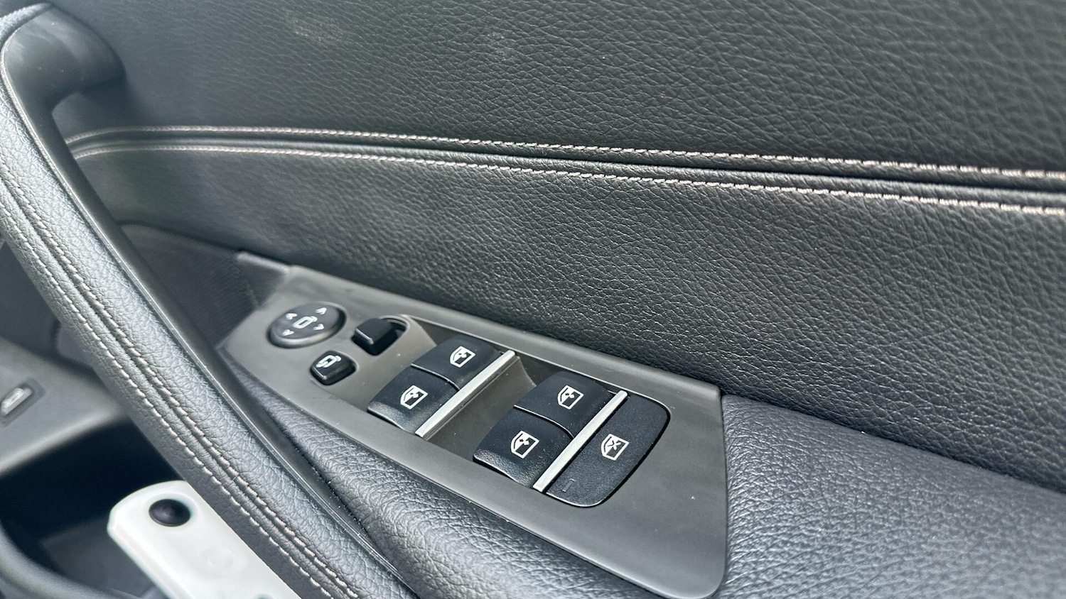 Used BMW 5 Series 2022 for sale - 77646187: Photo 38