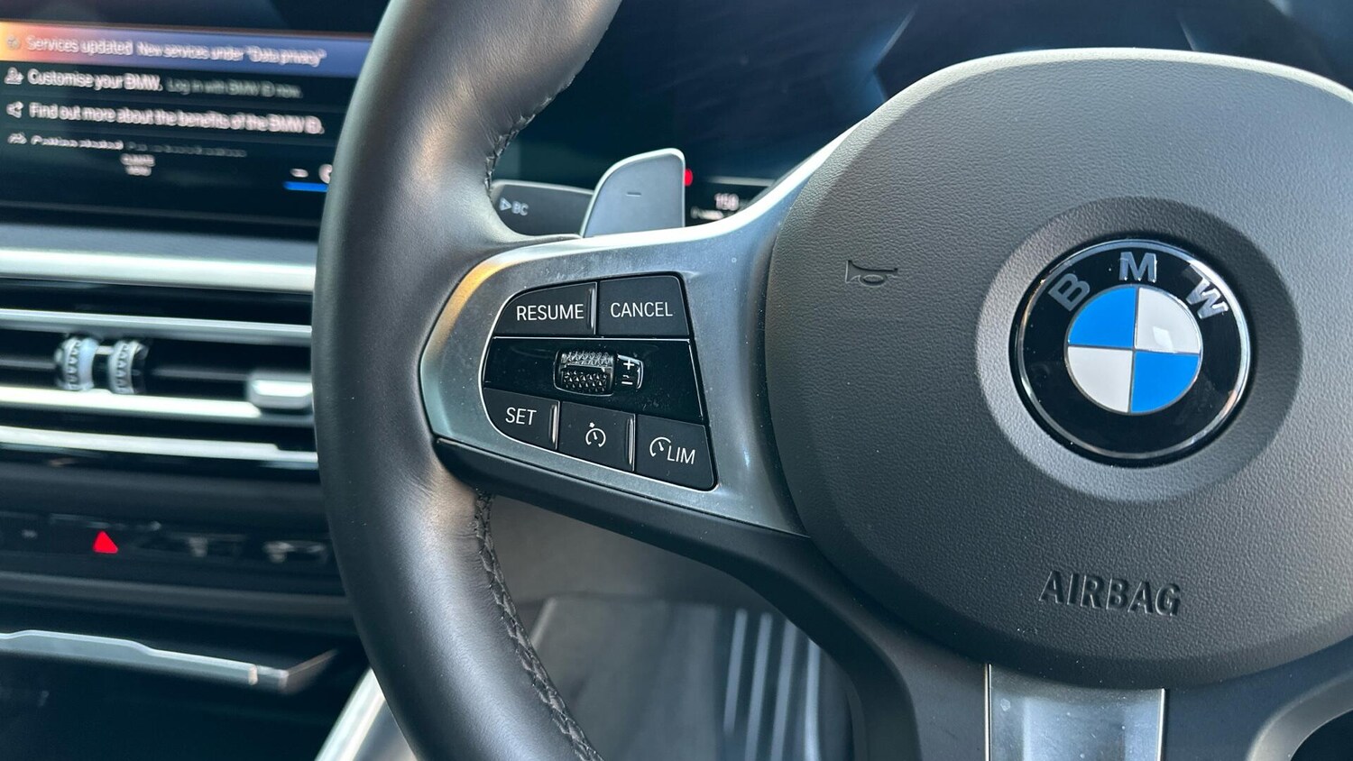 Used BMW 3 Series 2024 for sale - 77604845: Photo 17