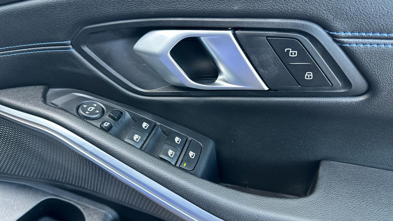 Used BMW 3 Series 2024 for sale - 77604845: Photo 34