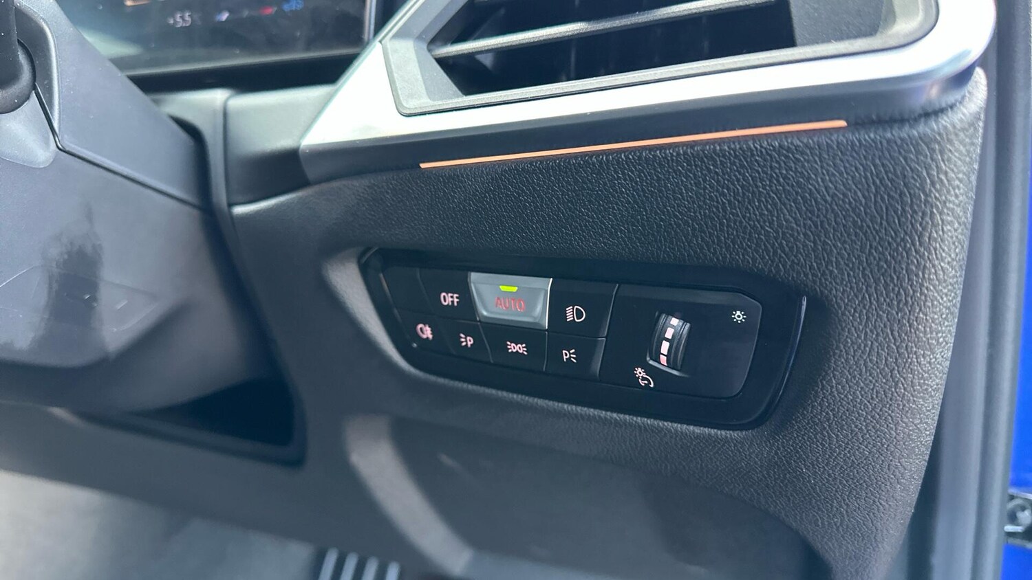 Used BMW 3 Series 2024 for sale - 77604845: Photo 35