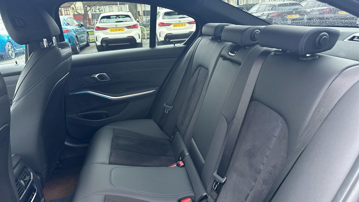 Used BMW 3 Series 2024 for sale - 77604680: Photo 12