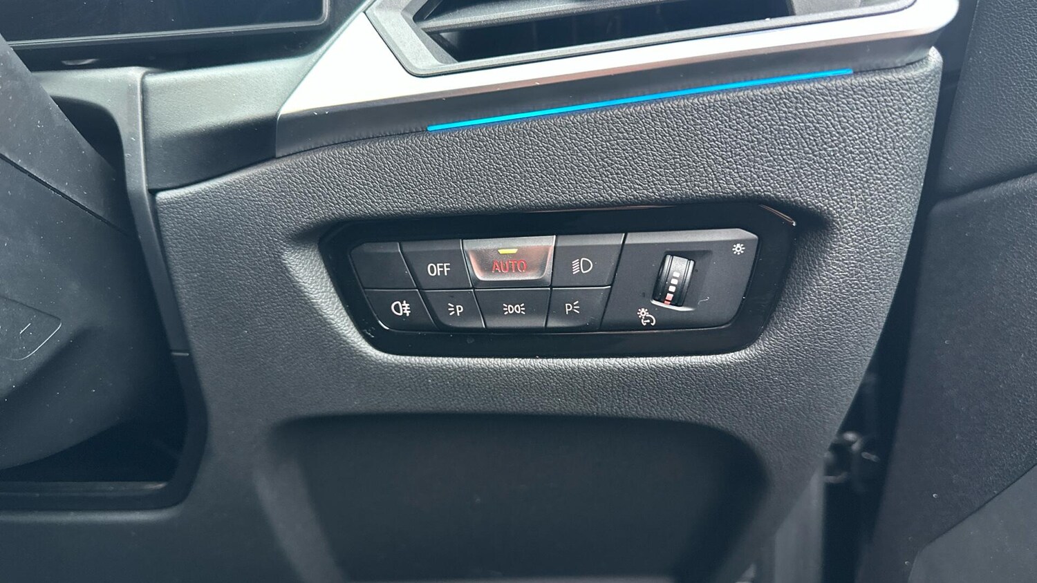 Used BMW 3 Series 2024 for sale - 77604680: Photo 28