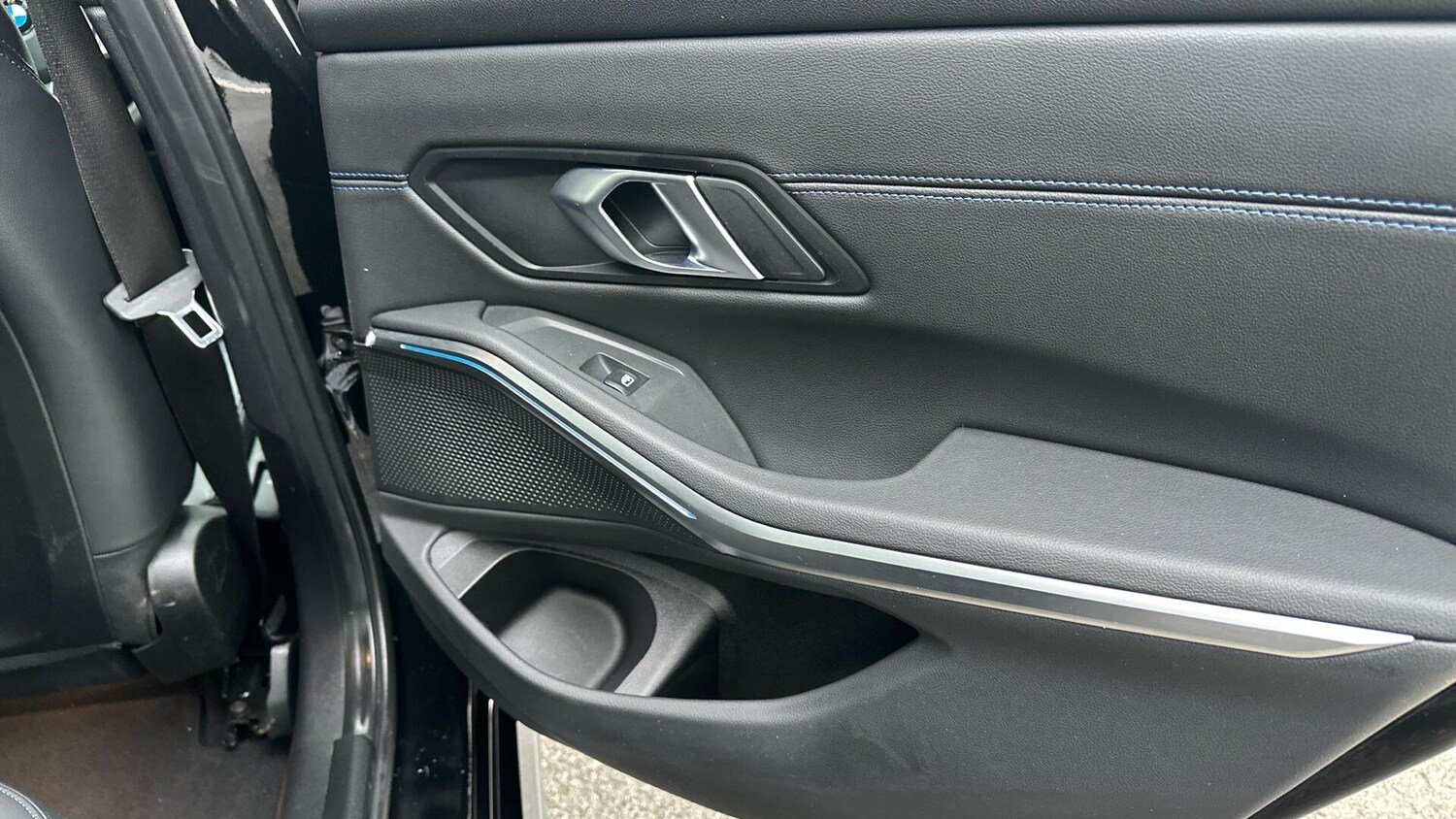 Used BMW 3 Series 2024 for sale - 77604680: Photo 44