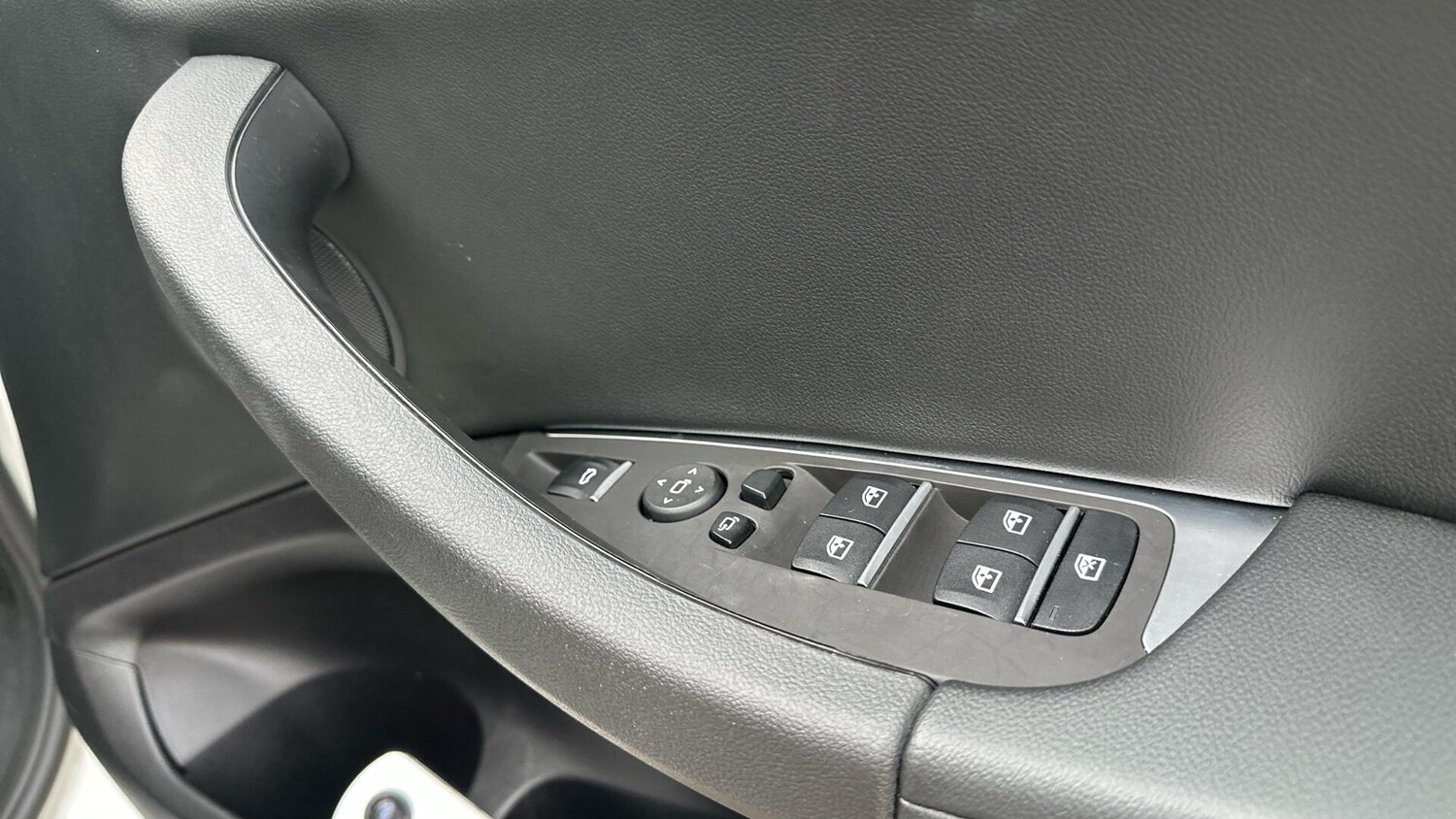 Used BMW X4 2025 for sale - 78204414: Photo 30