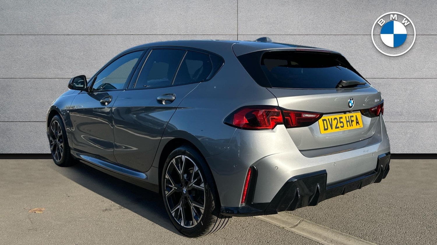 Used BMW 1 Series 2025 for sale - 77604641: Photo 2