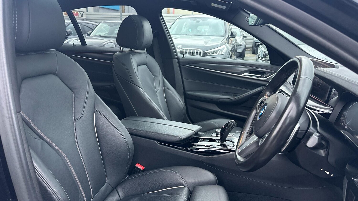 Used BMW 5 Series 2022 for sale - 77604808: Photo 11