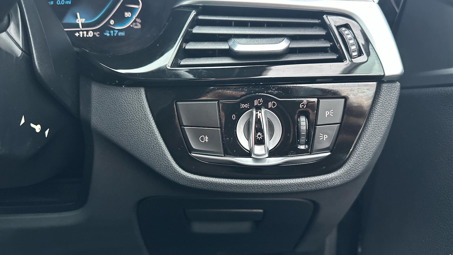 Used BMW 5 Series 2022 for sale - 77604808: Photo 30