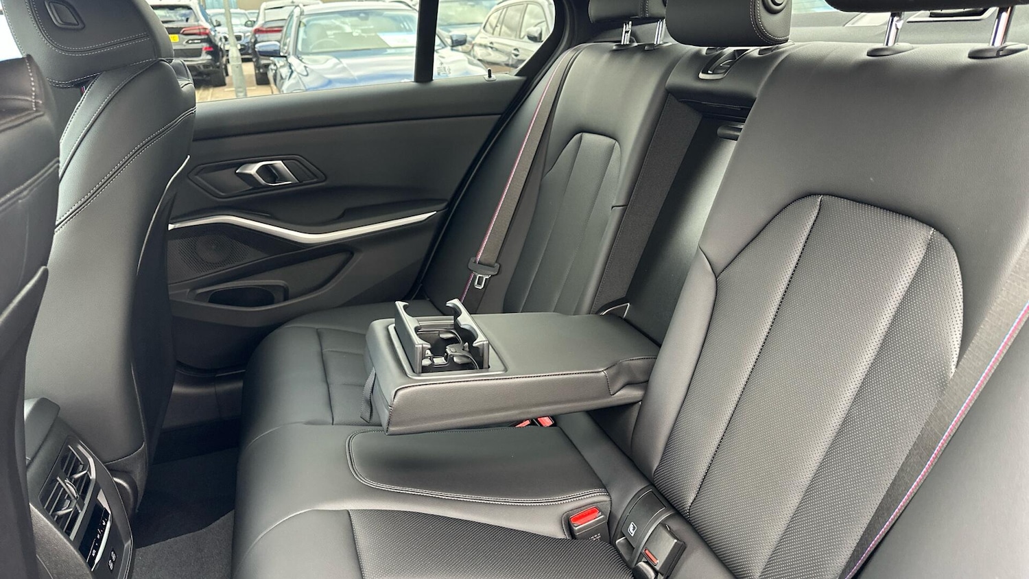 Used BMW 3 Series 2025 for sale - 77604814: Photo 38