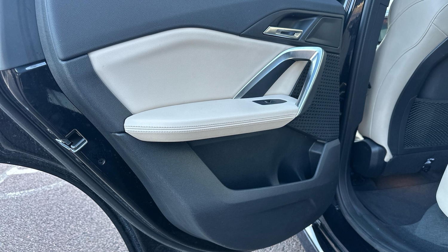 Used BMW iX1 2023 for sale - 77604827: Photo 39