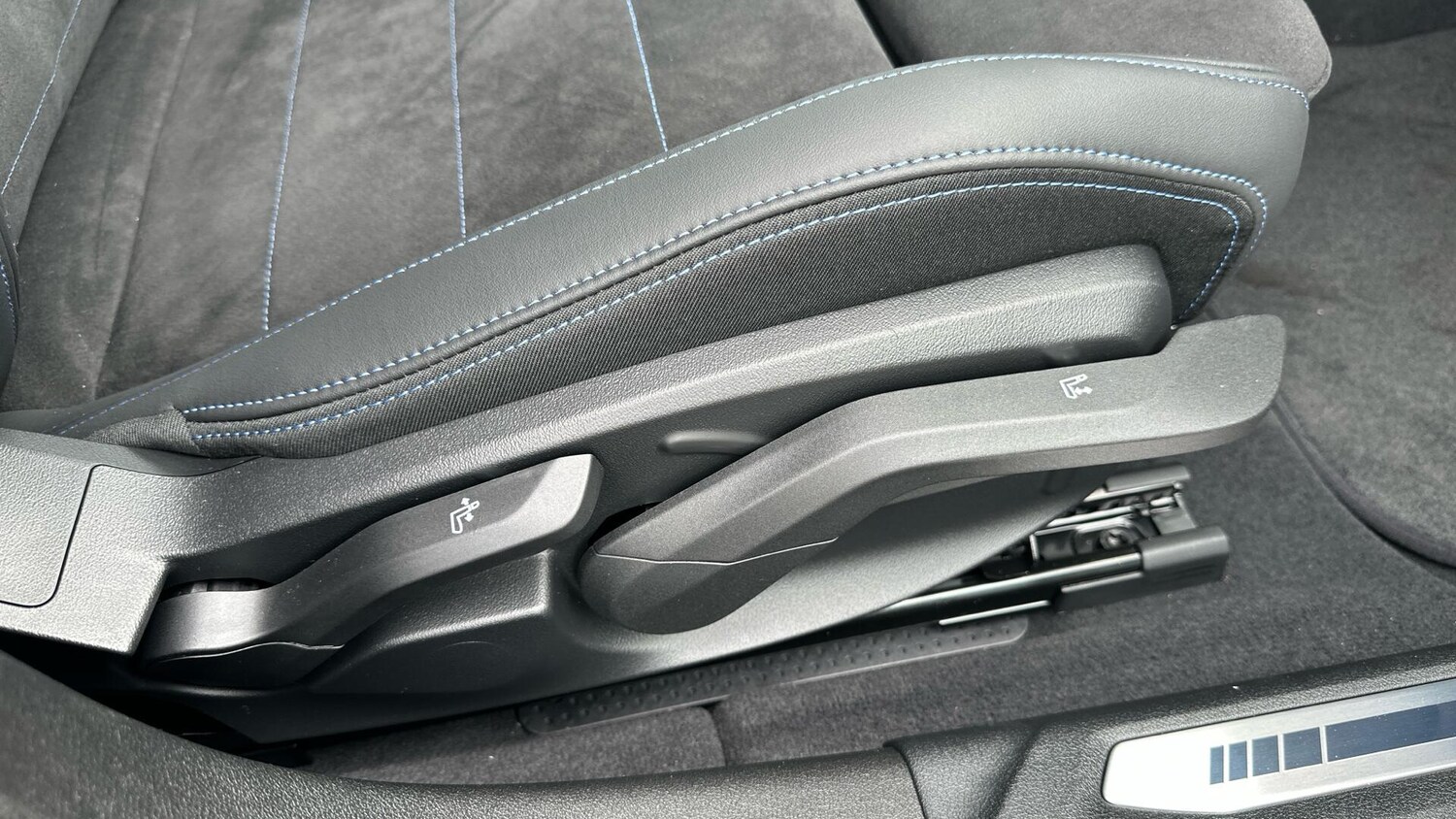 Used BMW 2 Series 2025 for sale - 77604813: Photo 38