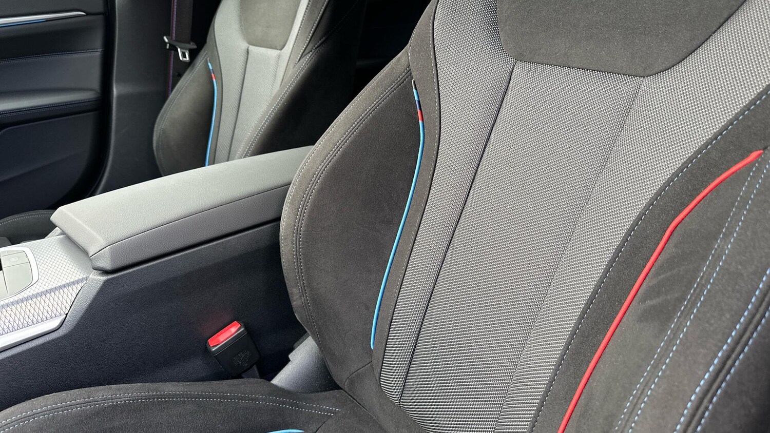 Used BMW 4 Series 2025 for sale - 77604850: Photo 24