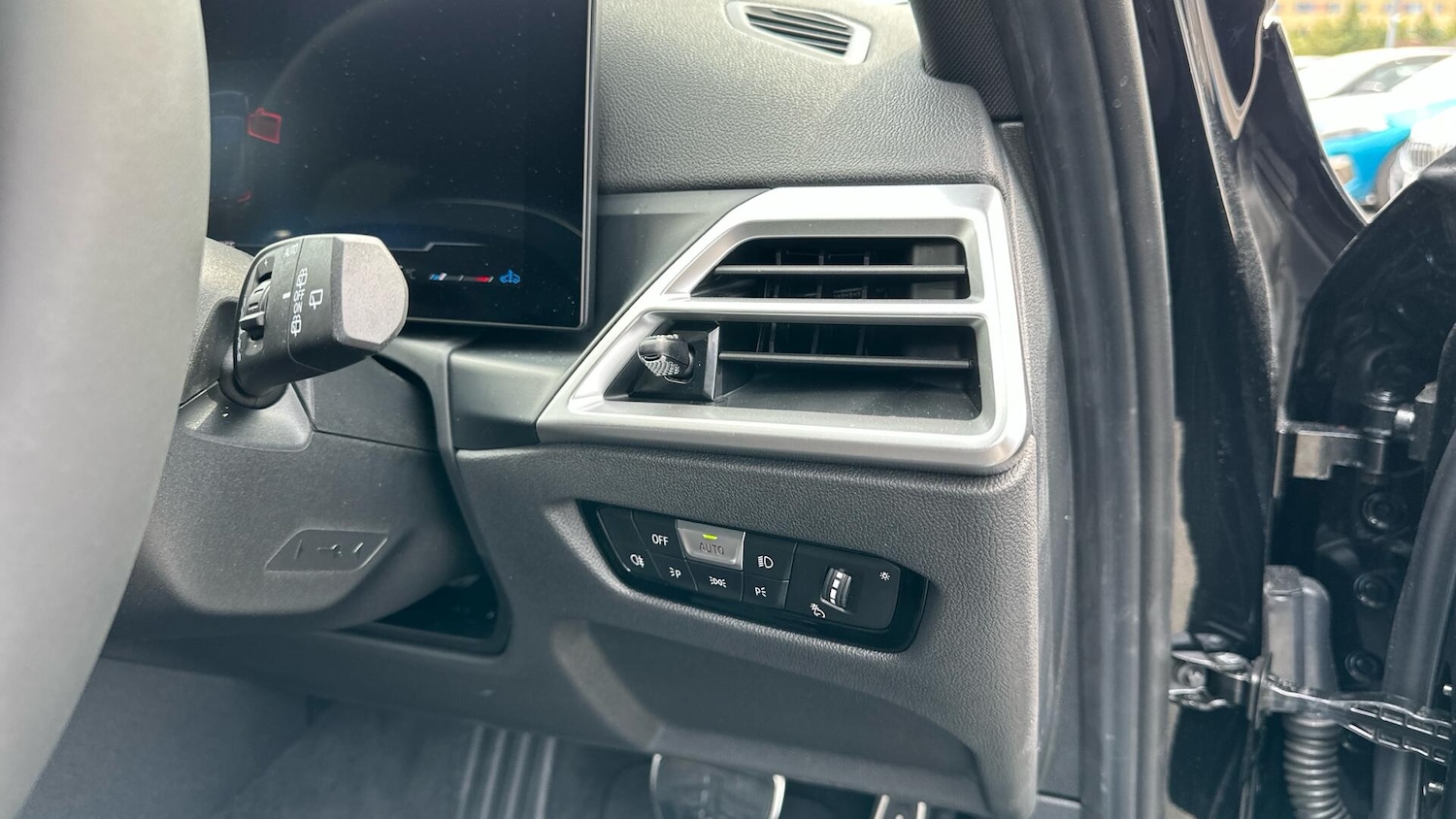 Used BMW 3 Series 2025 for sale - 77604825: Photo 41