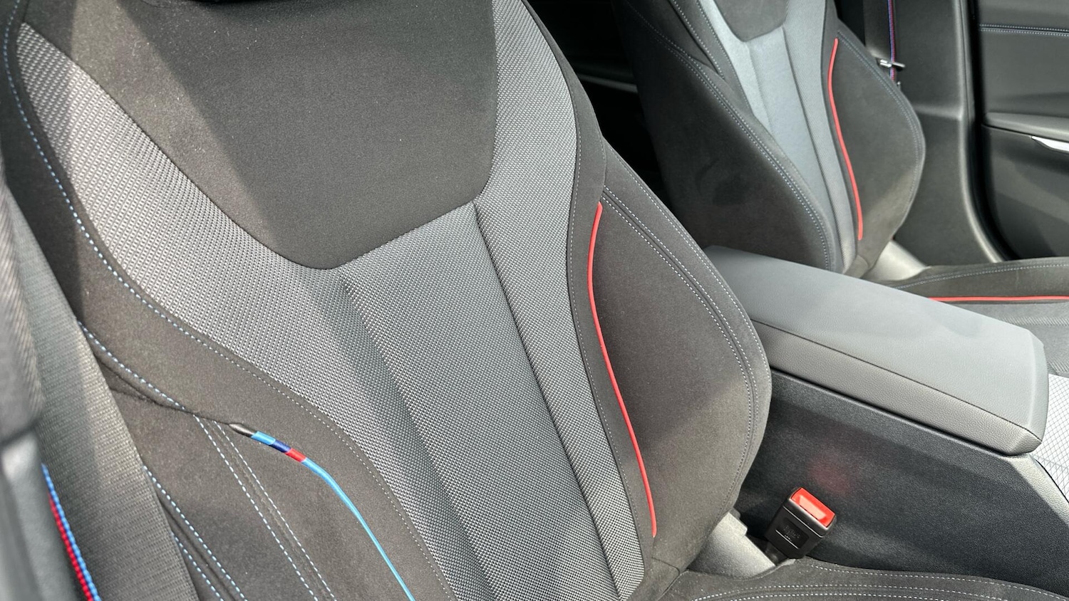 Used BMW 3 Series 2025 for sale - 77604825: Photo 43