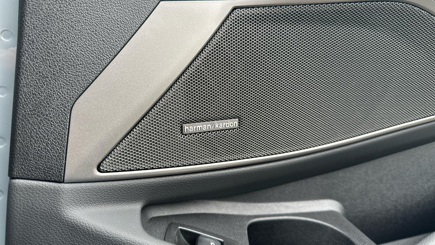 Used BMW 3 Series 2025 for sale - 77604674: Photo 26