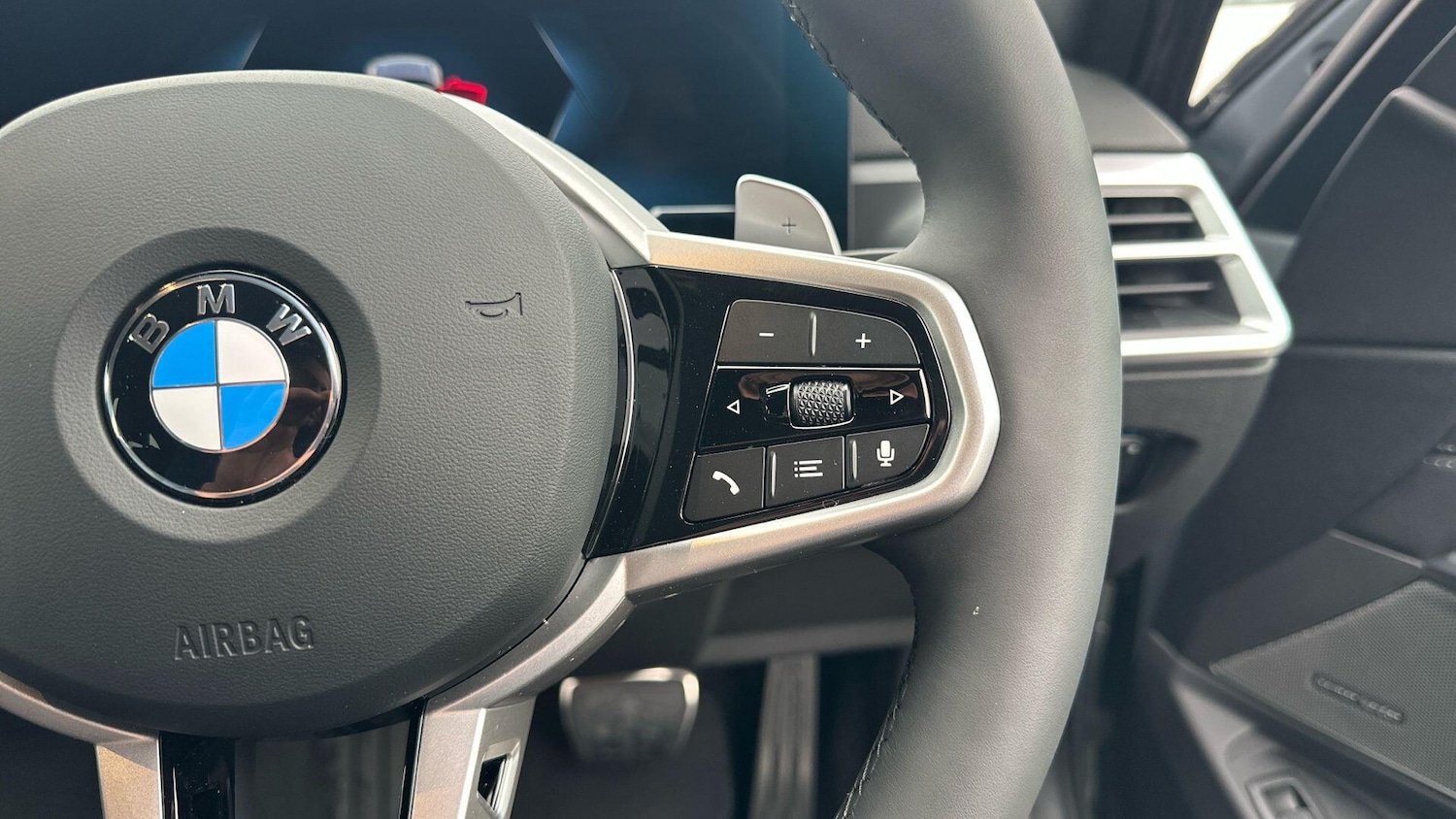 Used BMW 3 Series 2025 for sale - 77604674: Photo 92