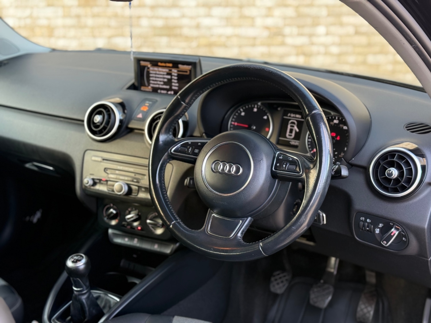 Used Audi A1 2015 for sale - 76097625: Photo 12