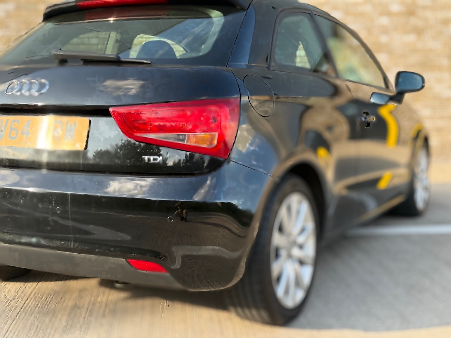 Used Audi A1 2015 for sale - 76097625: Photo 8