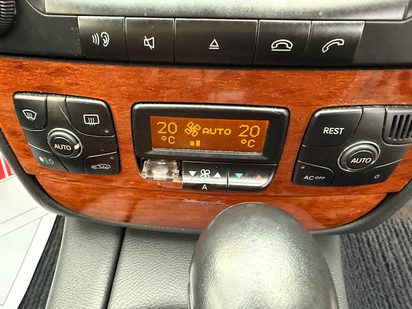Used Mercedes-Benz S-Class 2004 for sale - 76227630: Photo 28