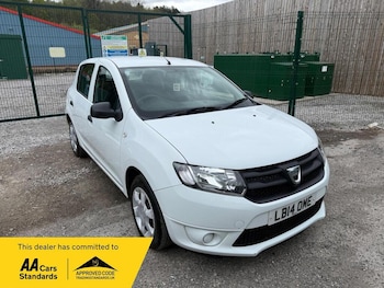 Used Dacia Sandero 2014 for sale - 78275920: Photo