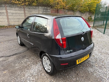 Used Fiat Punto 2003 for sale - 77156563: Photo
