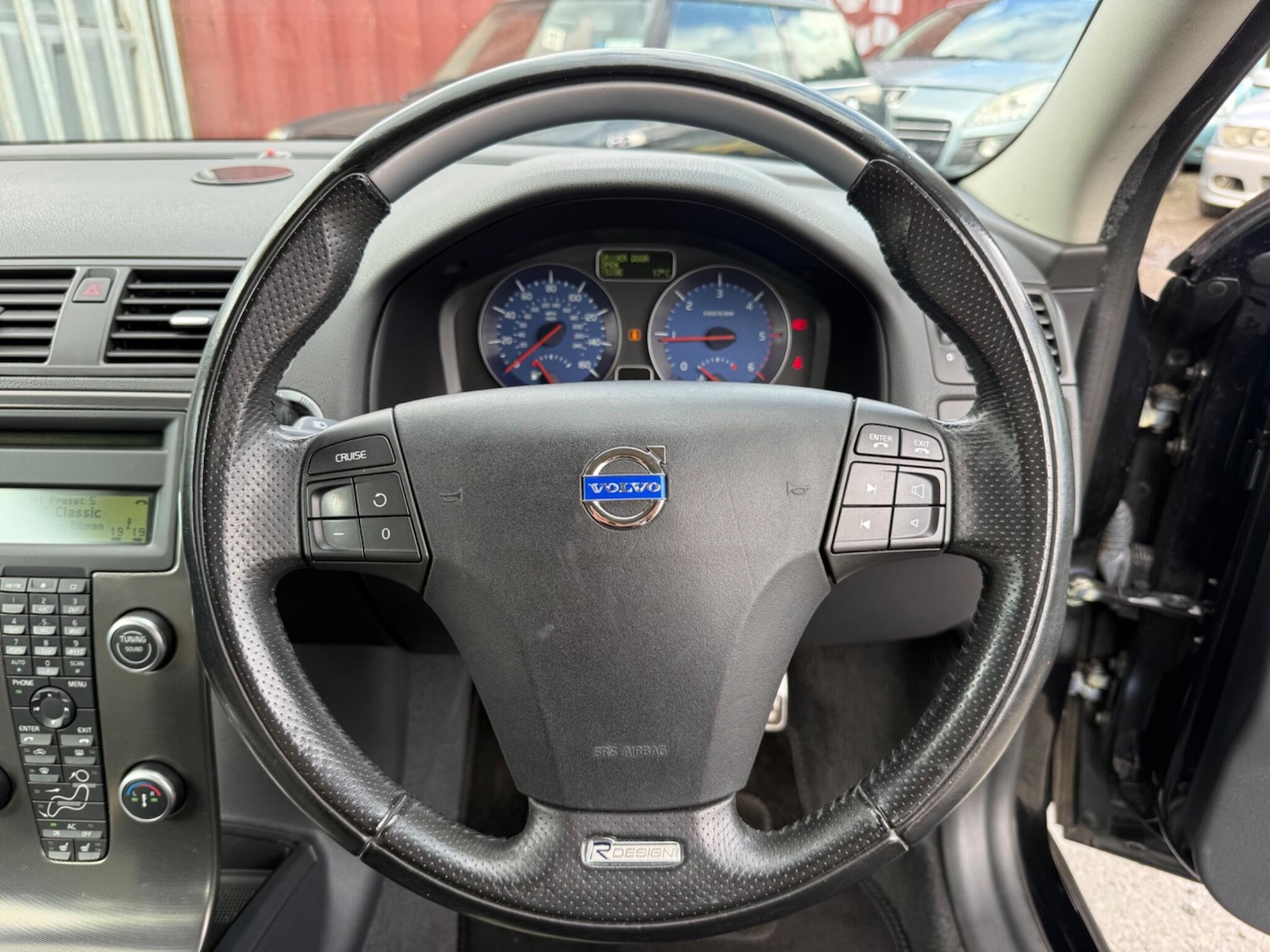 Used Volvo C30 2010 for sale - 78086261: Photo 25