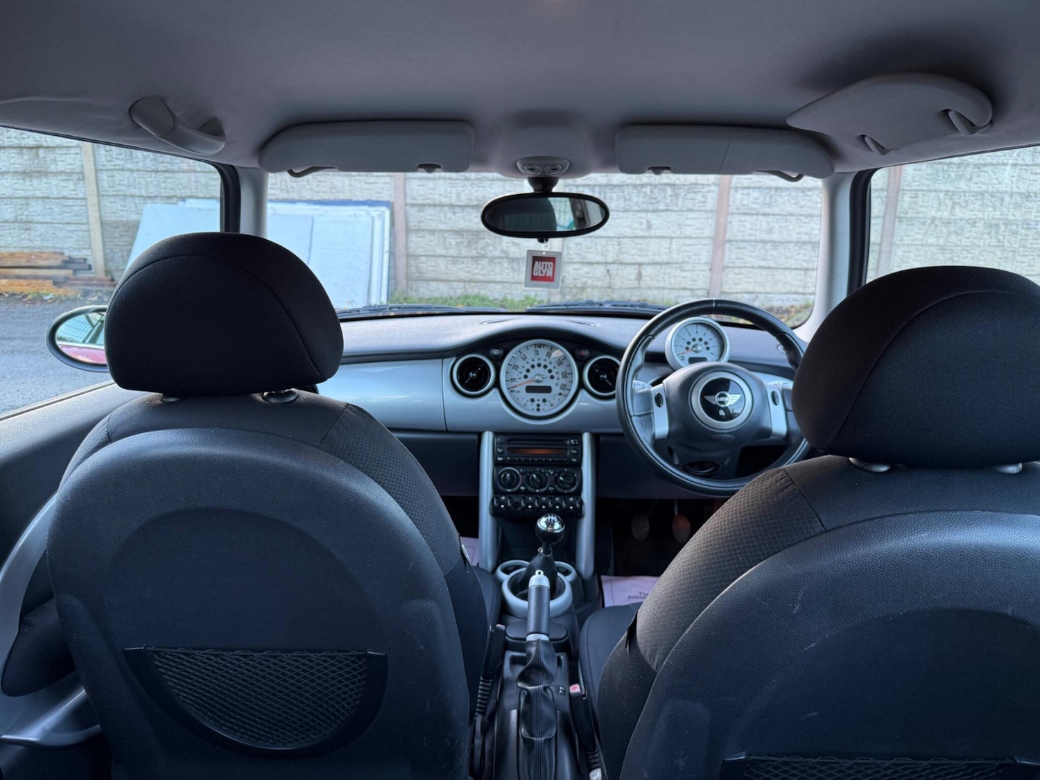 Used MINI Hatch 2004 for sale - 76824595: Photo 9